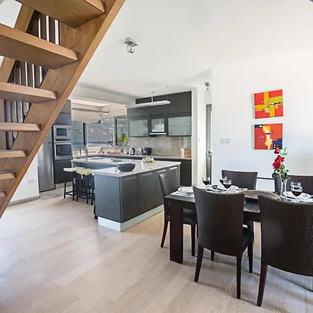 The Ultimate 5 Star Holiday In With Private Pool And Close To The Beach 1218