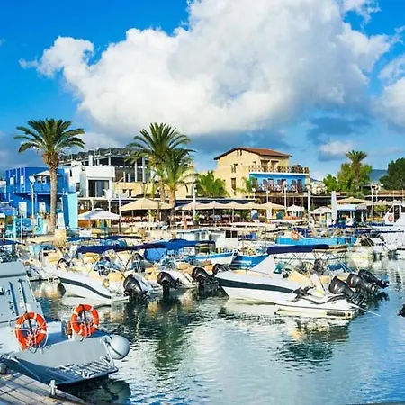 The Ultimate 5 Star Holiday In With Private Pool And Close To The Beach 1218 *
