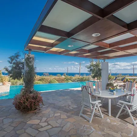 The Ultimate 5 Star Holiday In With Private Pool And Close To The Beach 1218