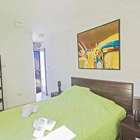 The Ultimate 5 Star Holiday In With Private Pool And Close To The Beach 1218